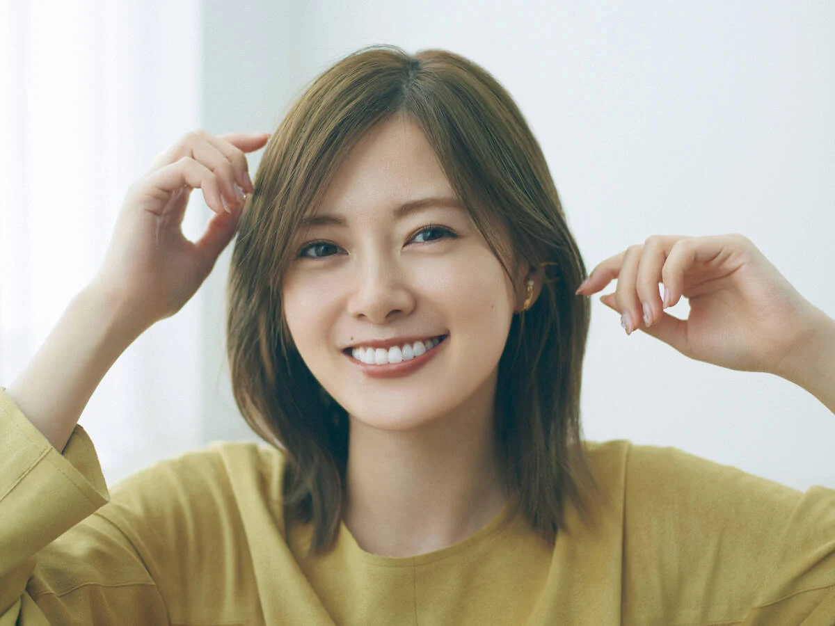 人気女優 スマホケース