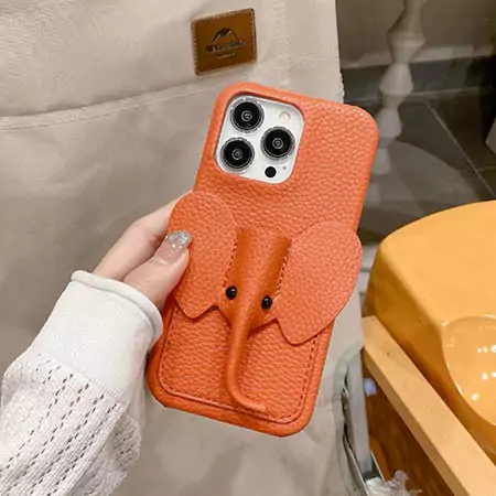 ロエベ iPhone16 Pro Max ケース