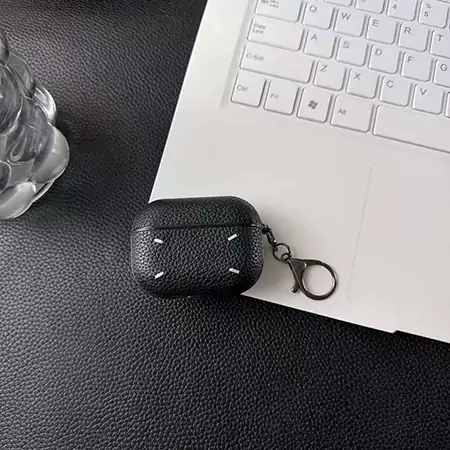 メゾン マルジェラ airpods ケース