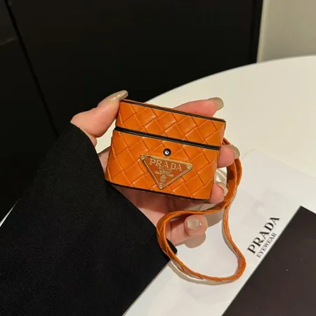 プラダ Airpods ケース