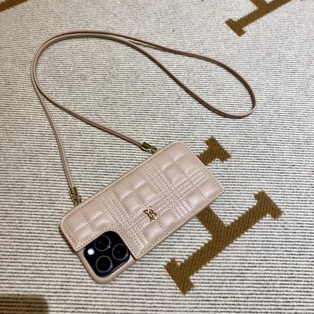バーバリー iphone16/15/14 pro ケース
