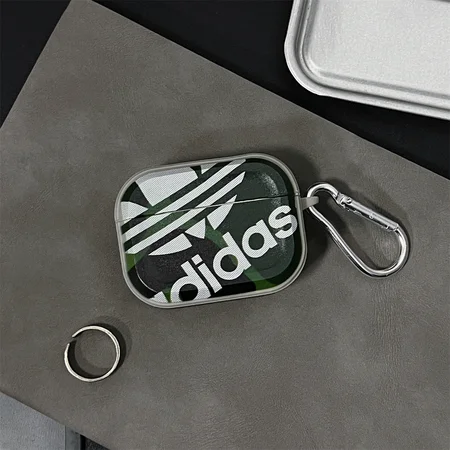 アディダス airpods ケース