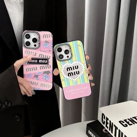 miumiu スマホケース