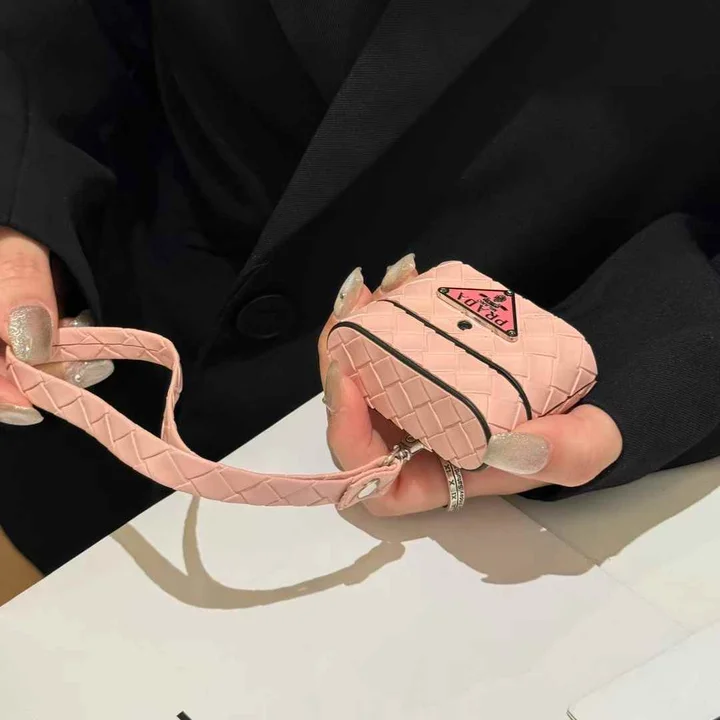 プラダ Airpods ケース