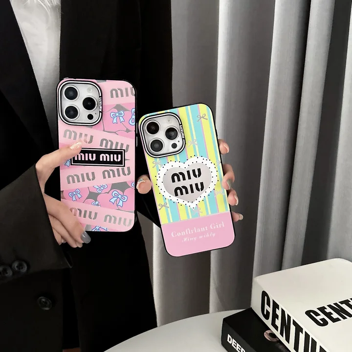miumiu スマホケース