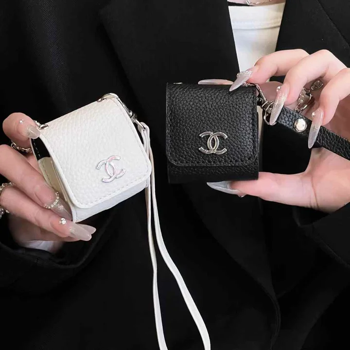  本革 AirPods ケース